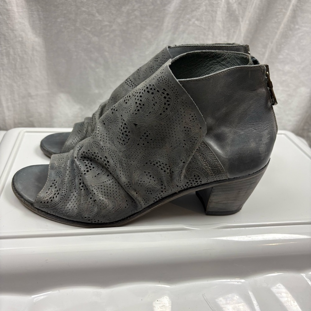 Juice Shoes Open Toe Block Heel Bootie 40 - Picture 3 of 11